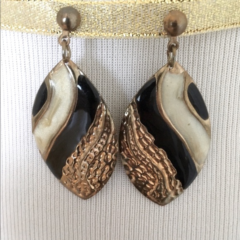 Vintage Earrings Leaf shapes with studs Blue Gold Earrings Enamel on Metal